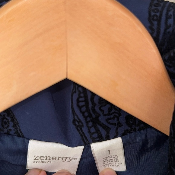 Chicos Blue jacket Paisley warm medium raised velvet design front pockets - Picture 2 of 3